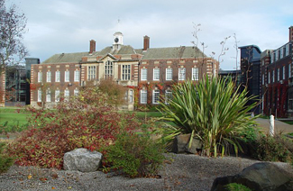 赫瑞瓦特大学