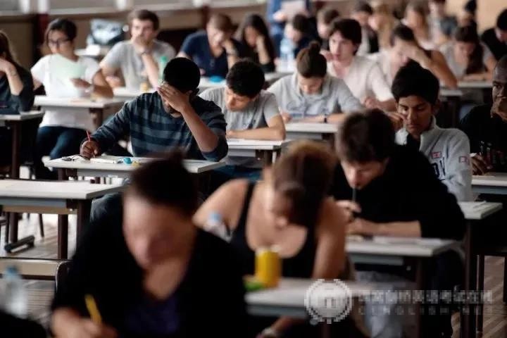 Alevel成绩能申请英国排名前三的大学? Alevel成绩能申请英国排名前三的大学?