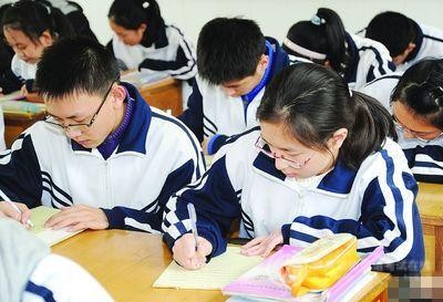 Alevel化学考试包含哪些内容? Alevel化学考试包含哪些内容?