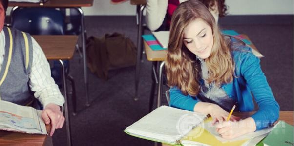 A-level考试科目从热门到前景堪忧 A-level考试科目从热门到前景堪忧