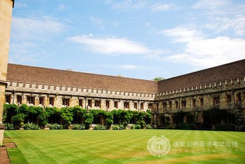 英国留学怎么选择就业找工作
