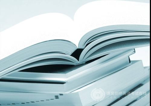 自费去英国留学,一年需要多少钱？